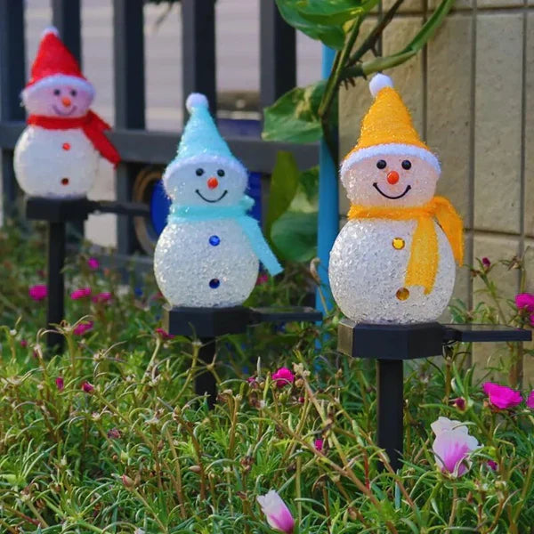 Solar-Powered Snowman Lamp - SolarSnow | Skanto