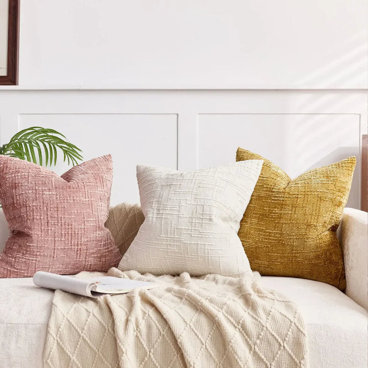 Chenille Sofa putevar – Myk ensfarget design | Elegant dekorasjon for stue & soverom | Skanto