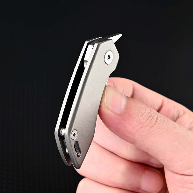Skanto | Titan-Titanium legering Bag Nøkkelring Kniv