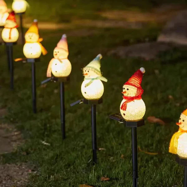 Solar-Powered Snowman Lamp - SolarSnow | Skanto
