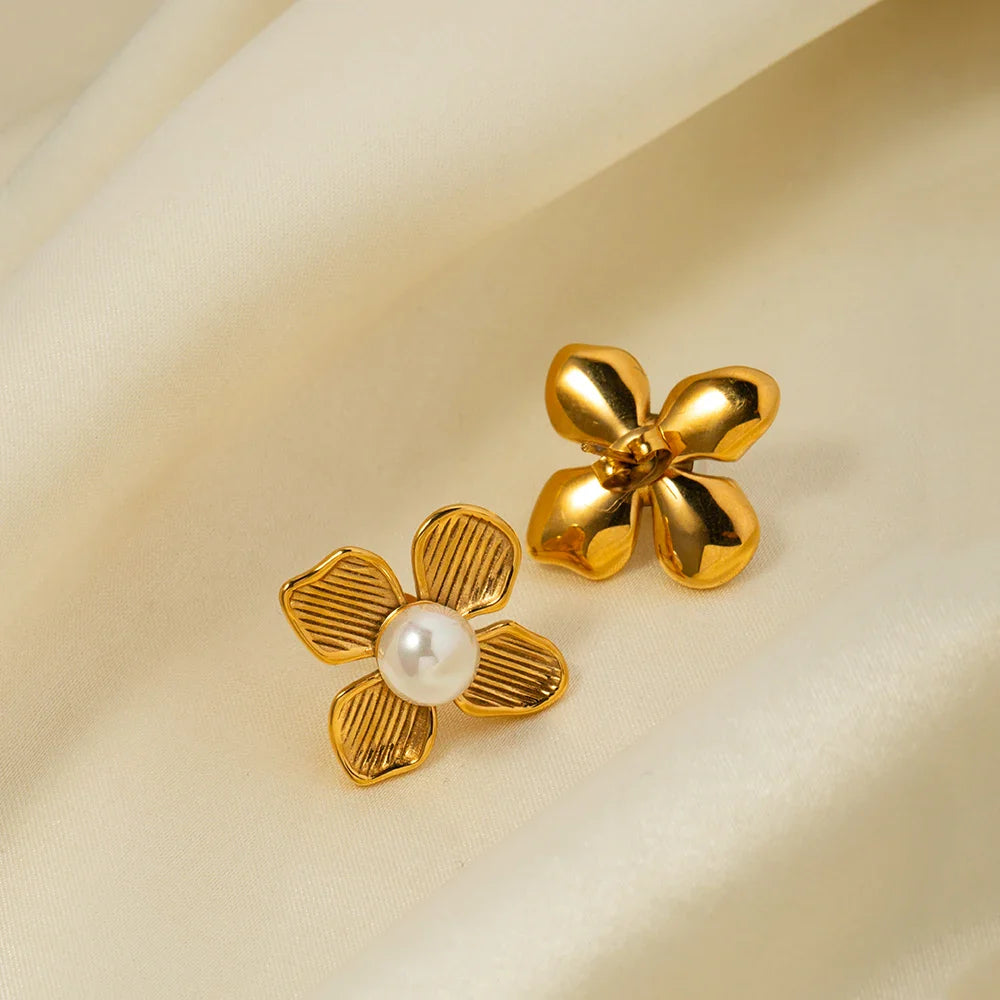 Skanto | 18k Fire Petal Teksturert Perle Blomst