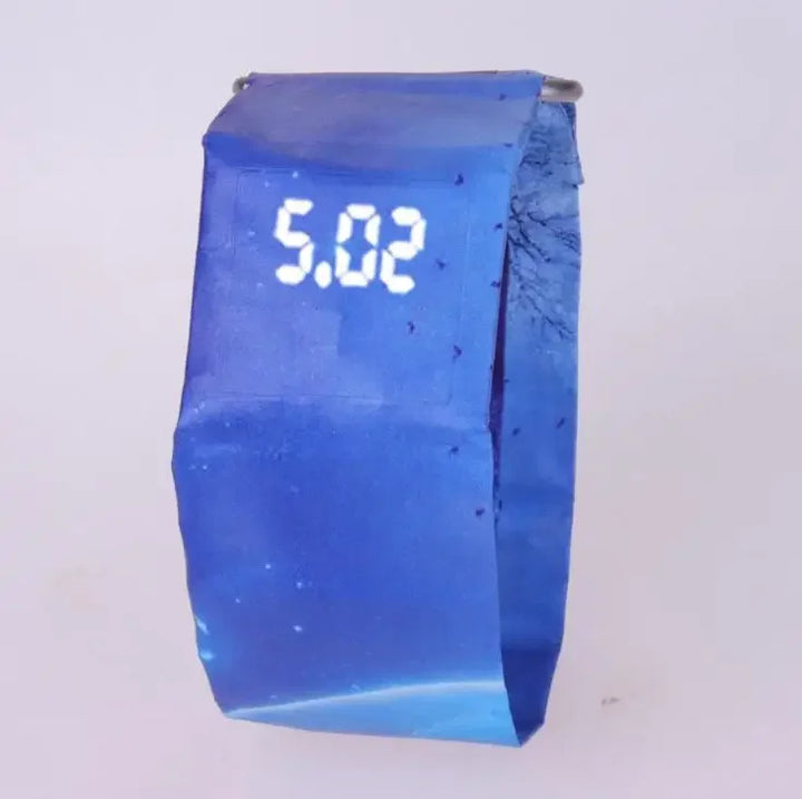Skanto | Trendy Wrap Digital Paper Watch