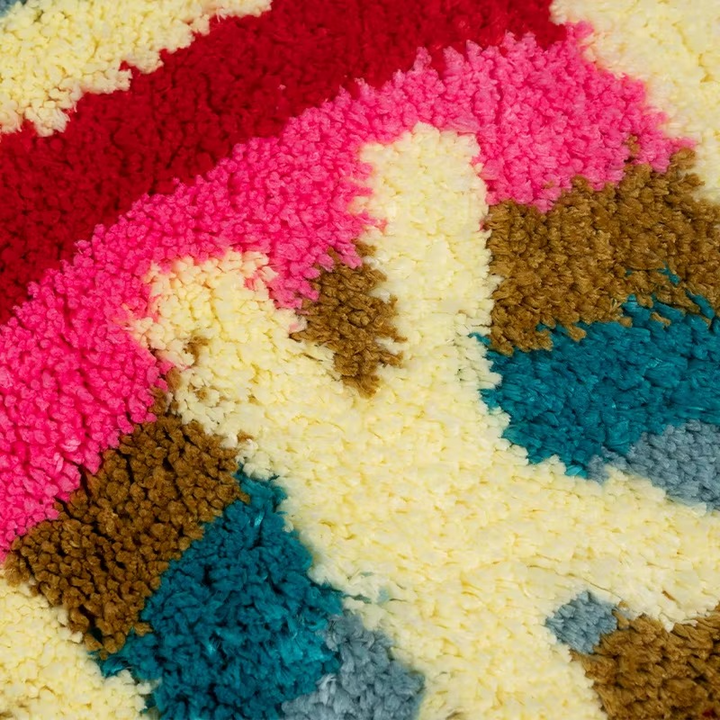 Bunte, rutschfeste Mikrofaser-Badematte „Get Naked“ – saugfähig og unterhaltsam für Kinder und Erwachsene