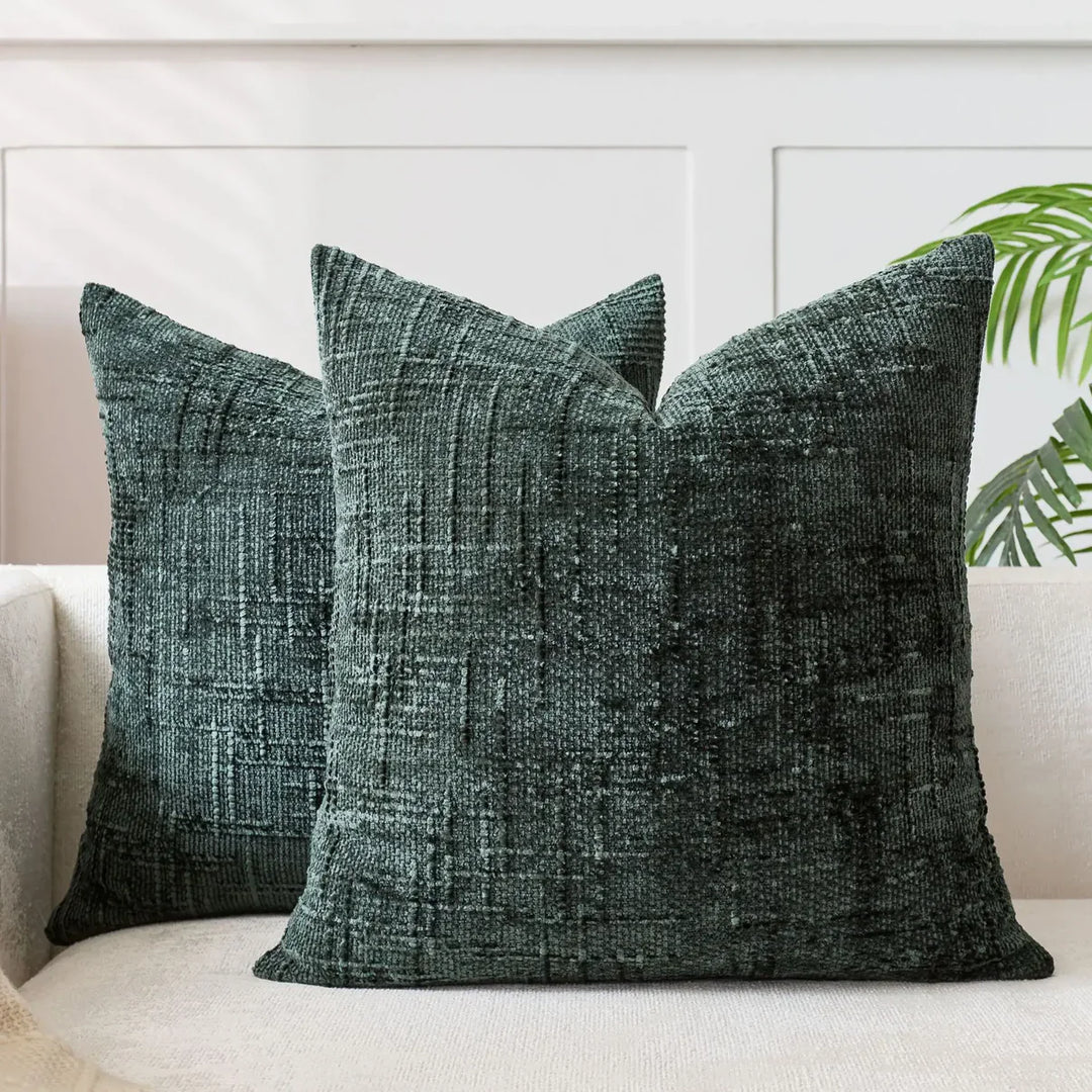 Chenille Sofa putevar – Myk ensfarget design | Elegant dekorasjon for stue & soverom | Skanto