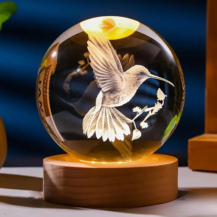 Skanto | Colibria Krystall Ball Kolibri | 3D Lasergravering & LED Base | Dekorasjon & Gaveidé