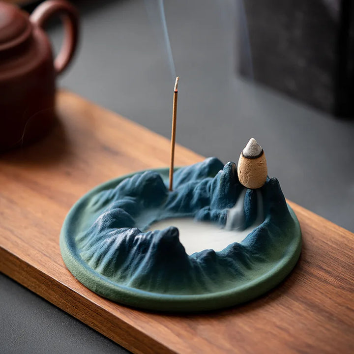 Mistic Mountain Keramisk Foss Vann Røkelsebrenner | Skanto
