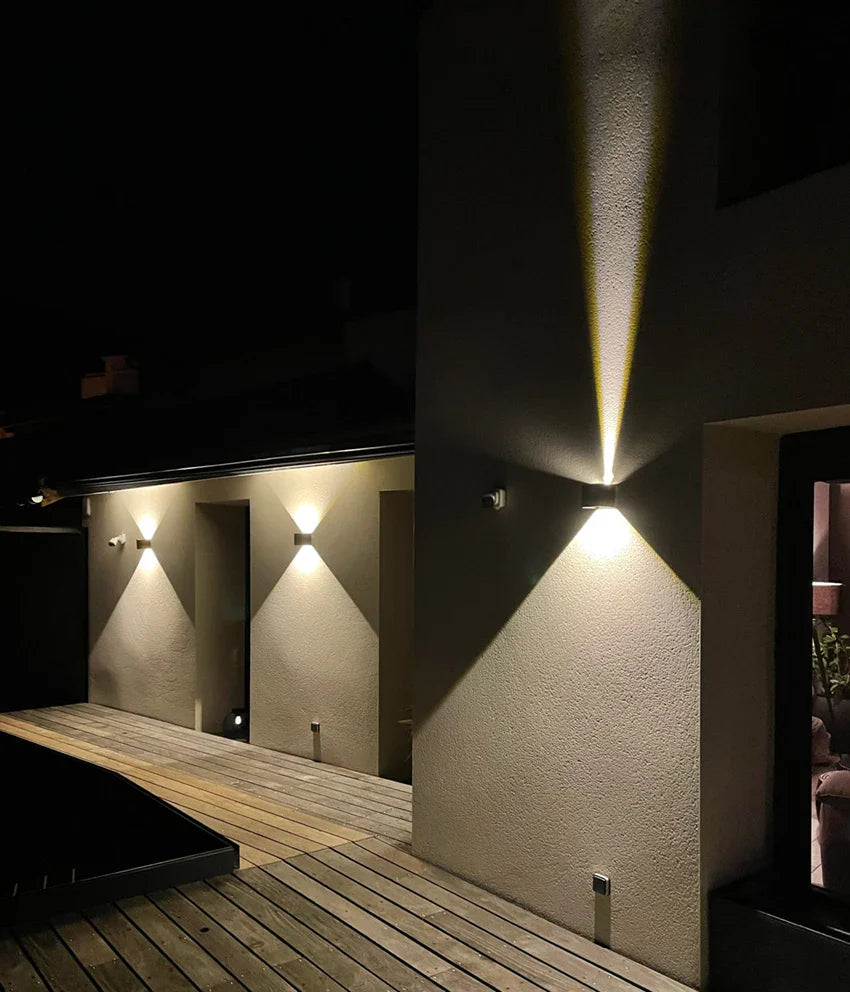 Utendørs LED-vegglampe | Skanto