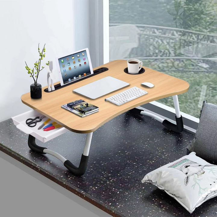 Skanto | Bærbart sammenleggbart laptopbord med USB-lampe, vifte og koppholder - 15,75" x 23,62"