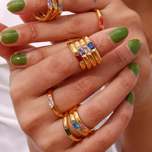 Skanto | 18k Baguette Cut Fødselsstein Ring