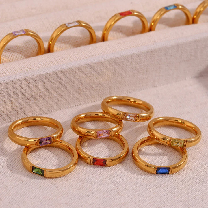 Skanto | 18k Baguette Cut Fødselsstein Ring