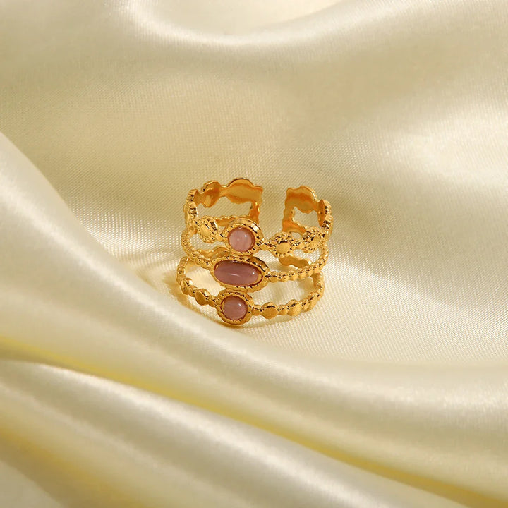 Skanto | 18k Triple Rose Stone Ring Stack