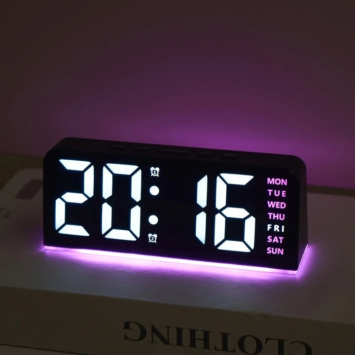 Moderne LED All Week Display Nattlampe Vekkerklokke | Skanto