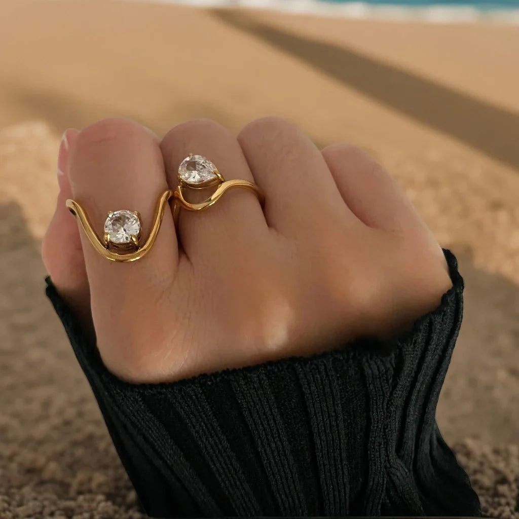 Skanto | 18k Uregelmessig Vri Diamant Ring