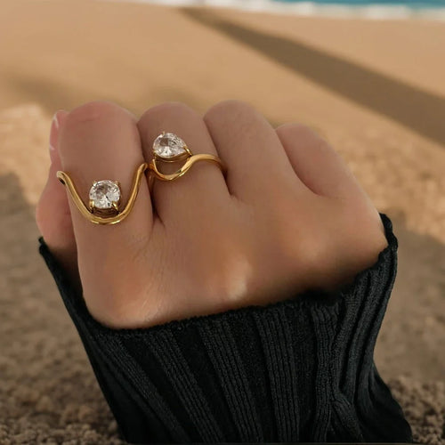 Skanto | 18k Uregelmessig Vri Diamant Ring