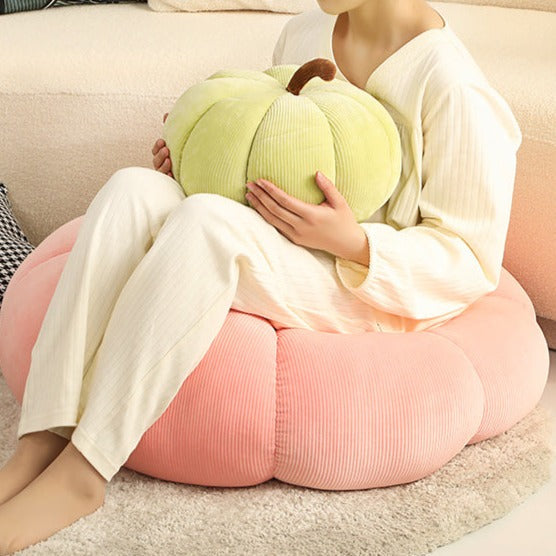 Fluffy Pumpkin Cushion | Skanto