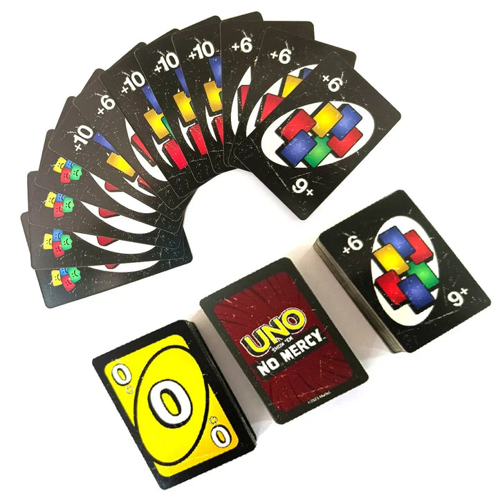 UNO Kortspill - Familievennlig moro for barn og voksne, Festlig Super Mario-tema, Perfekt bursdagsgave for alle aldre