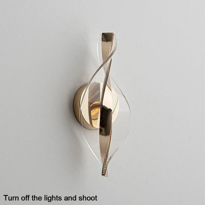 Skanto | LED Vegglampe NordGlow | Moderne Akryl & Metall Design | 3-Farge Lys | Kreativ Interiørbelysning for Stue & Soverom