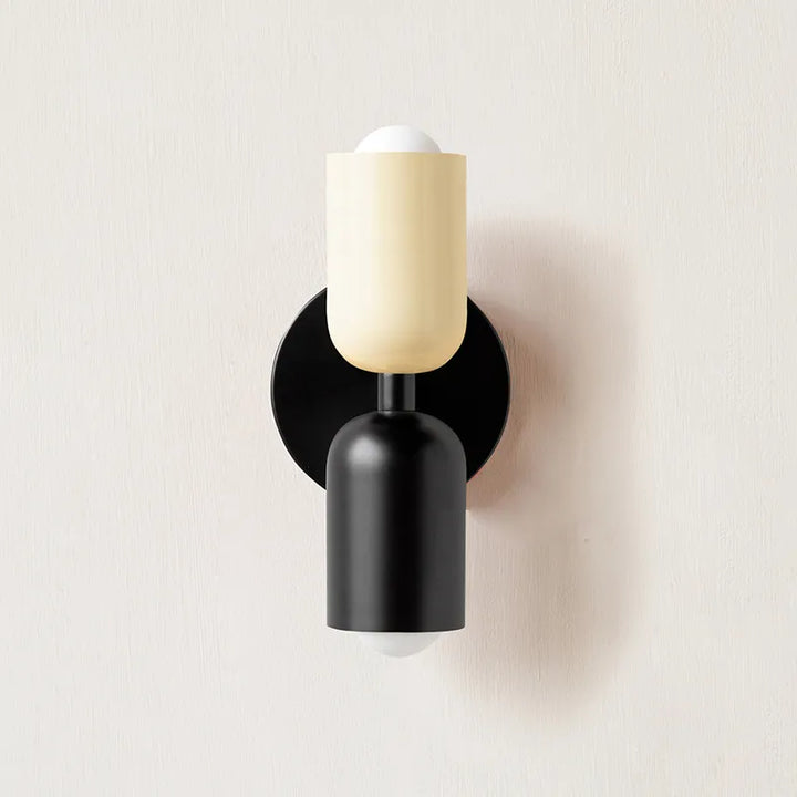 Skanto | Dobbel Hode Vegglampe Svart Base