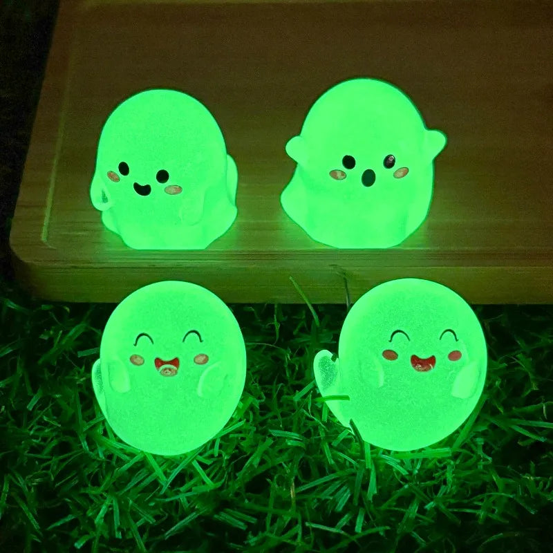 Skanto | Luminous Ghost Halloween Figurer