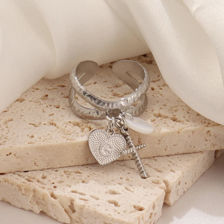 Skanto | Delikat Kors & Hjerte Initial Ring