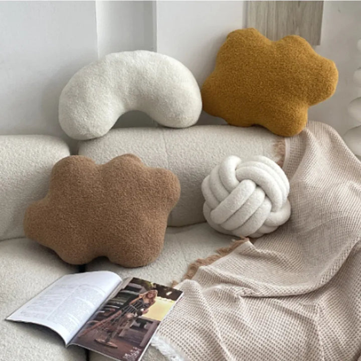 Nordic Bouclé Abstrakt Putefor – Minimalistisk Plysjpute | Skanto