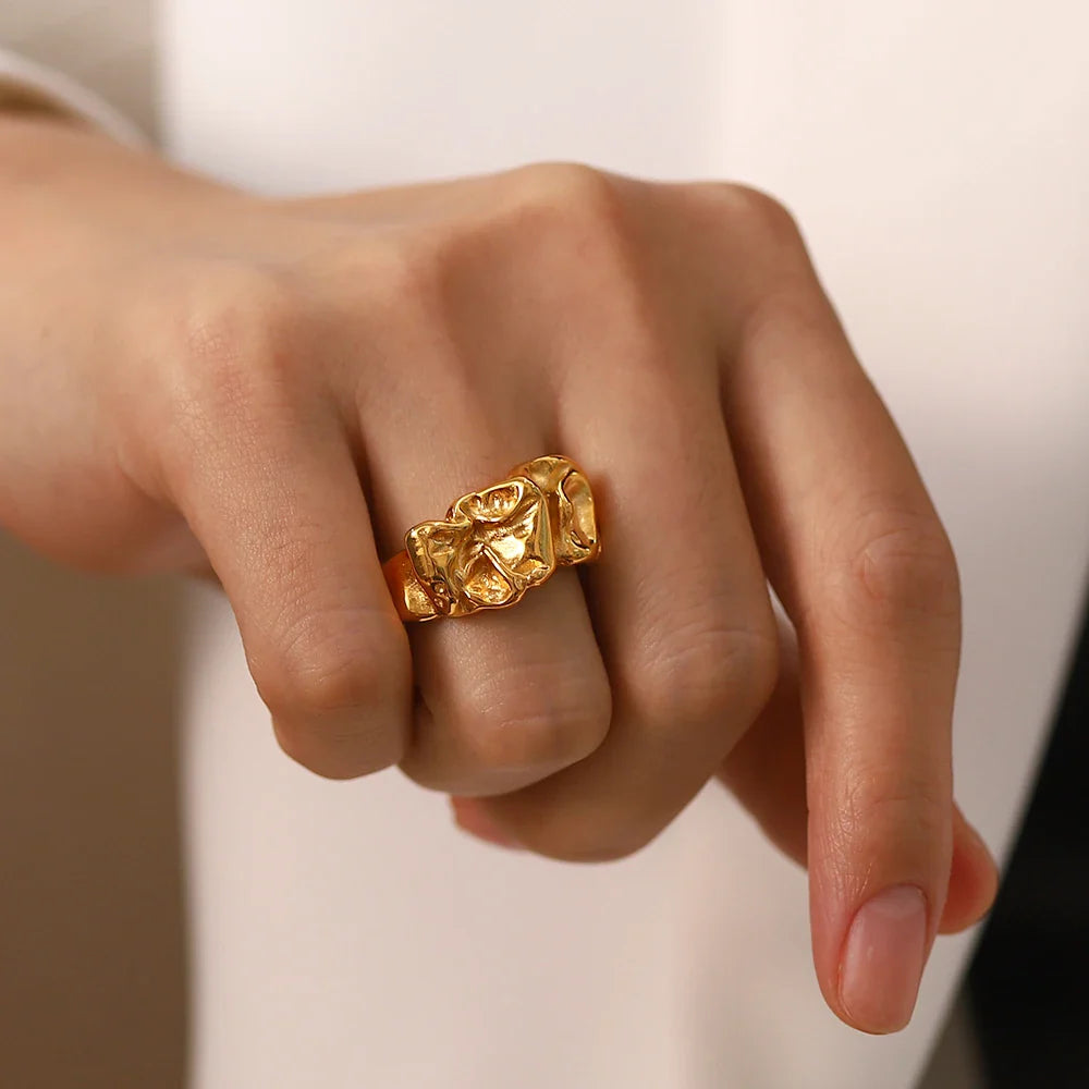 Skanto | Justerbar Teksturert Lava Ring