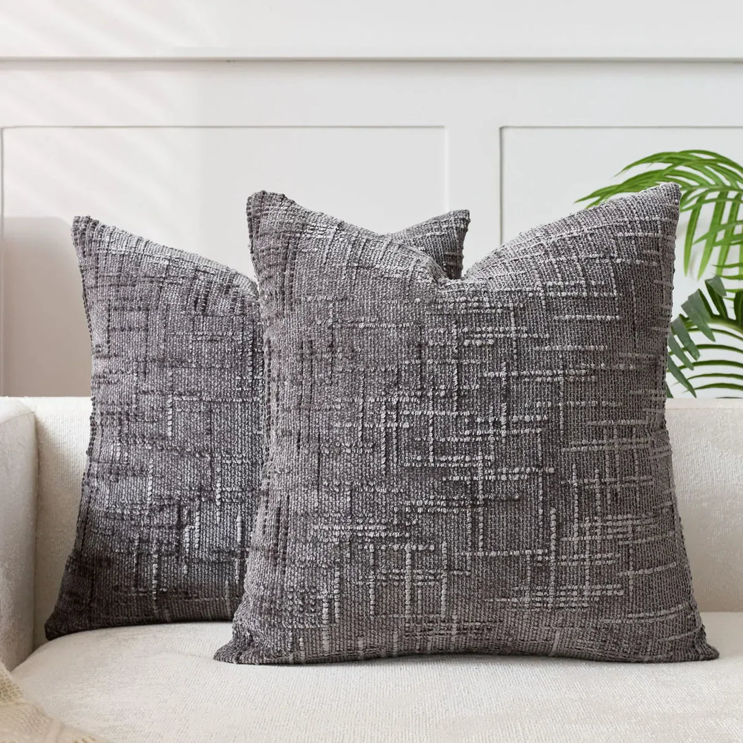 Chenille Sofa putevar – Myk ensfarget design | Elegant dekorasjon for stue & soverom | Skanto
