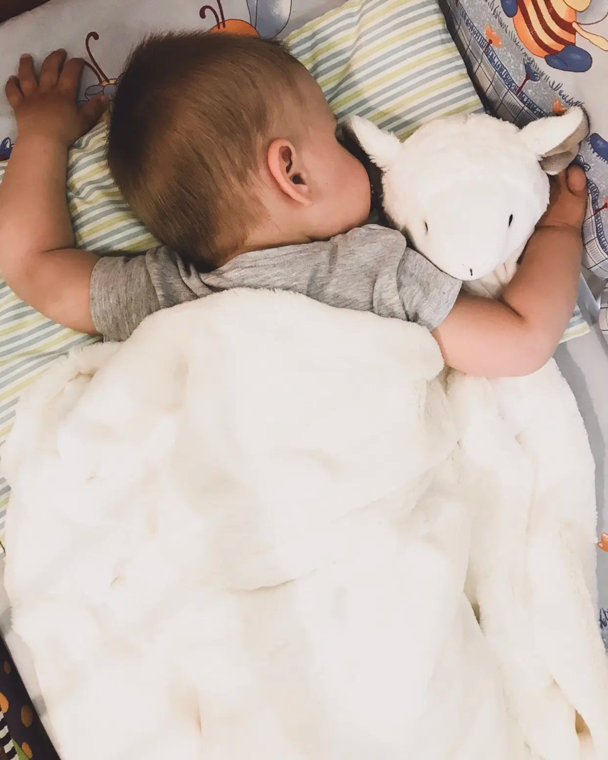 Norvo | Cozy Baby Blanket with Bunny Design – Fluffy Baby Blanket