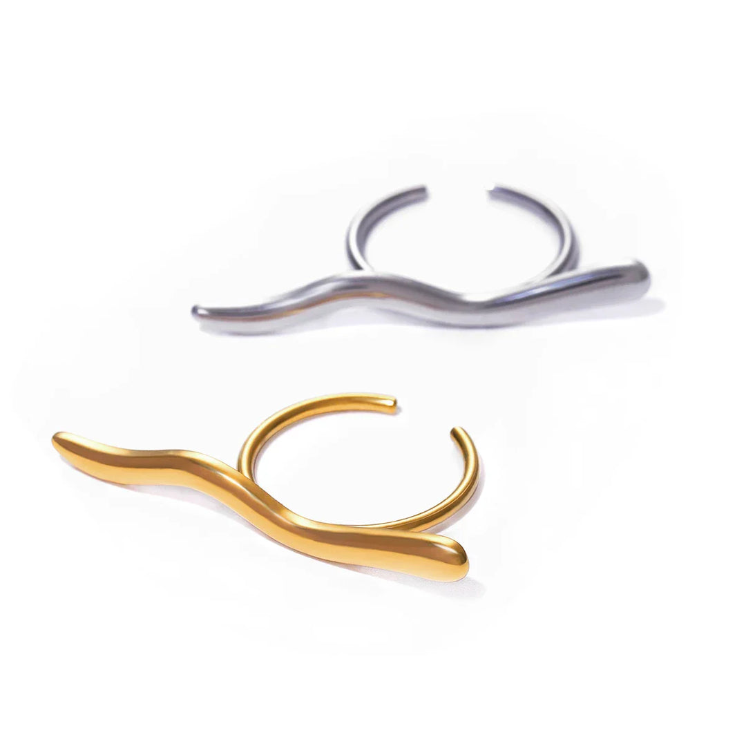 Skanto | Distinkt Bar Ripple Ring