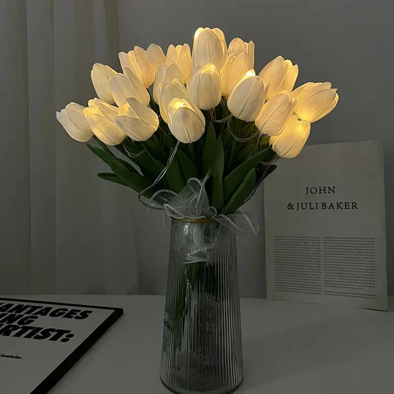 Skanto | TulipGlow - Bærbar LED Tulipan Nattlampe