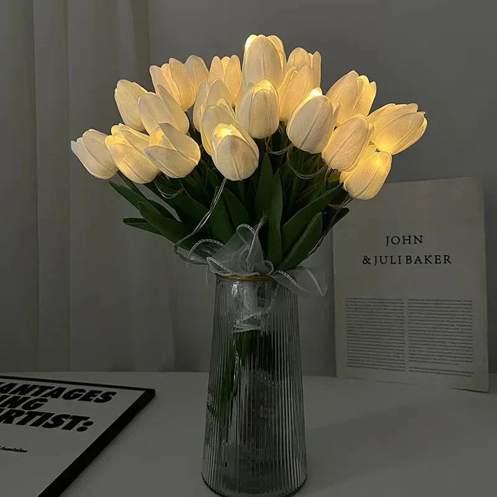 Skanto | TulipGlow - Bærbar LED Tulipan Nattlampe