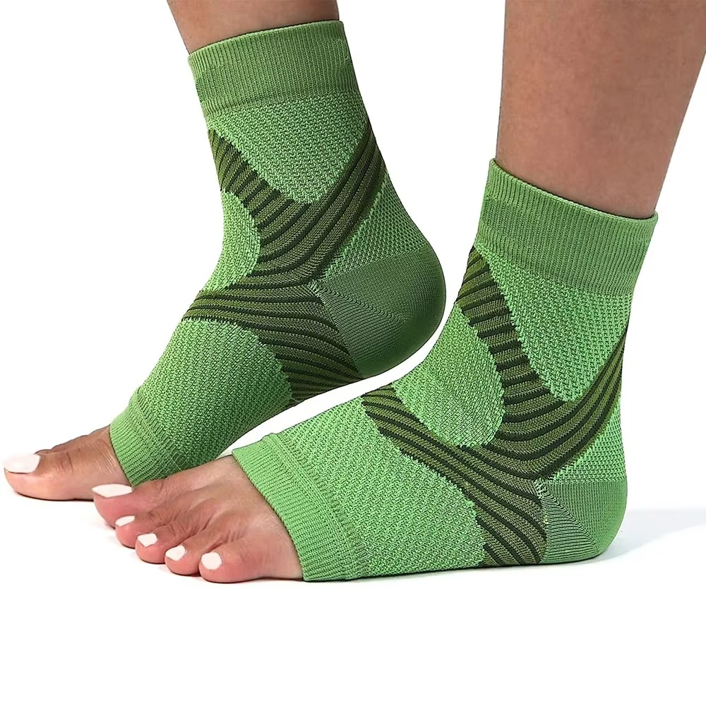 Nachtkompressionsstrümpfe bei Plantarfasziitis mit Fersen- und Fußgewölbeunterstützung