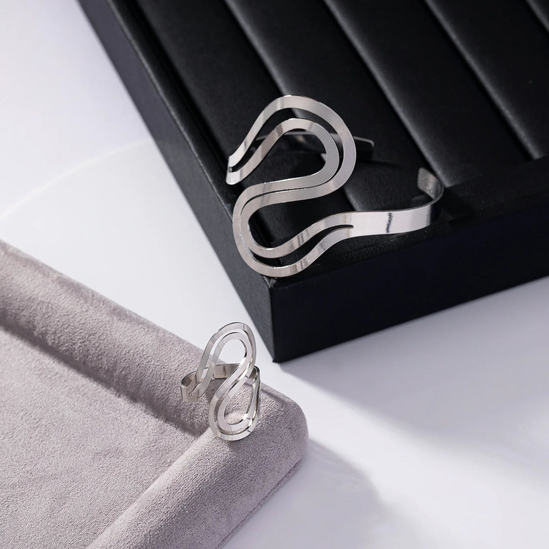 Skanto | Justerbar Moderne Svirvel Armbånd og Ring Sett