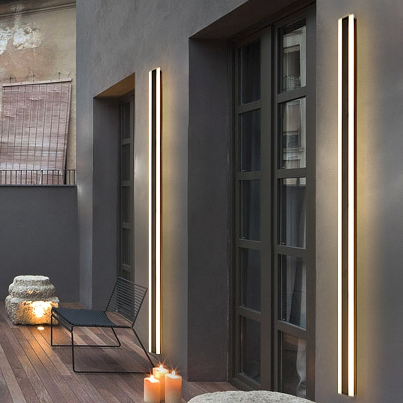 Lang Stripe-LED elegant vegglampe | Skanto