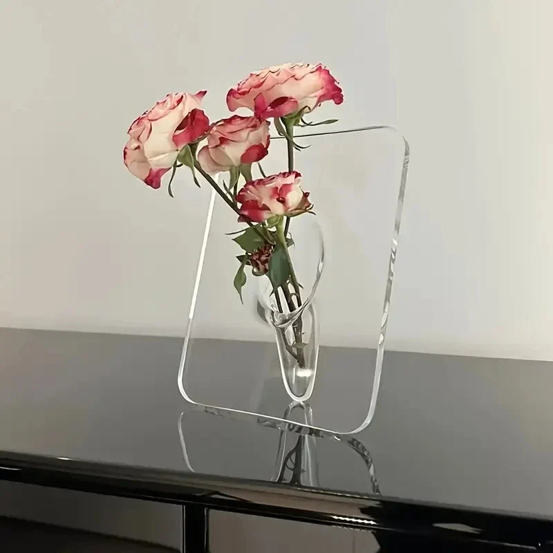 Skanto | Crystal Flow Innebygd Rørvase
