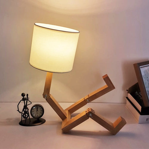 Thinker Tre roboter Moderne Nattlampe | Skanto