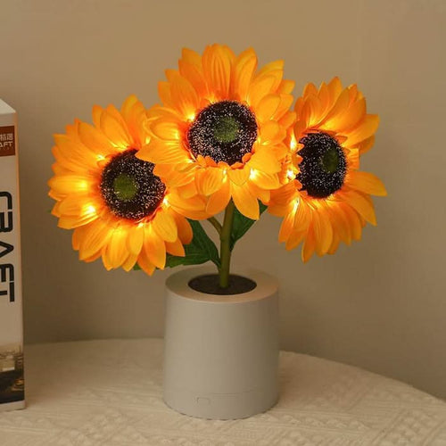 Skanto | Skinnende Solsikke LED Bordlampe