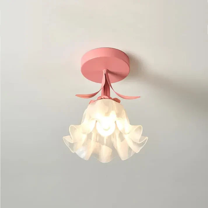 Skanto | Mini Pendellampe med Floral Motif Klassisk Eleganse i Moderne Form