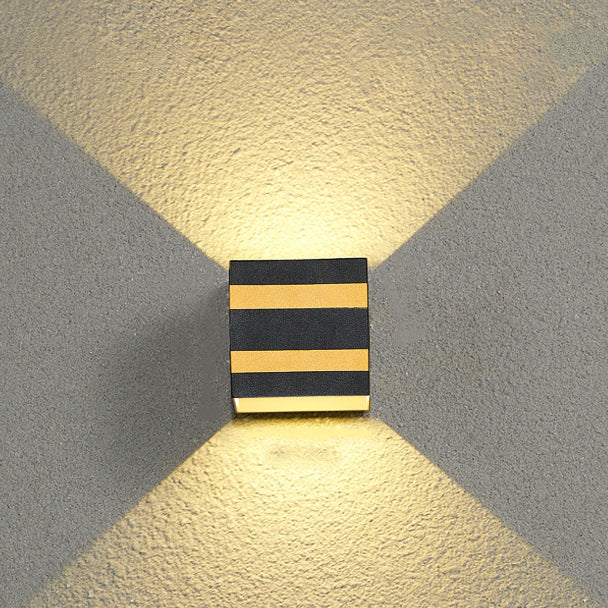 Utendørs minimalistisk firkantet kube aluminiums vanntett LED vegglampe | Skanto