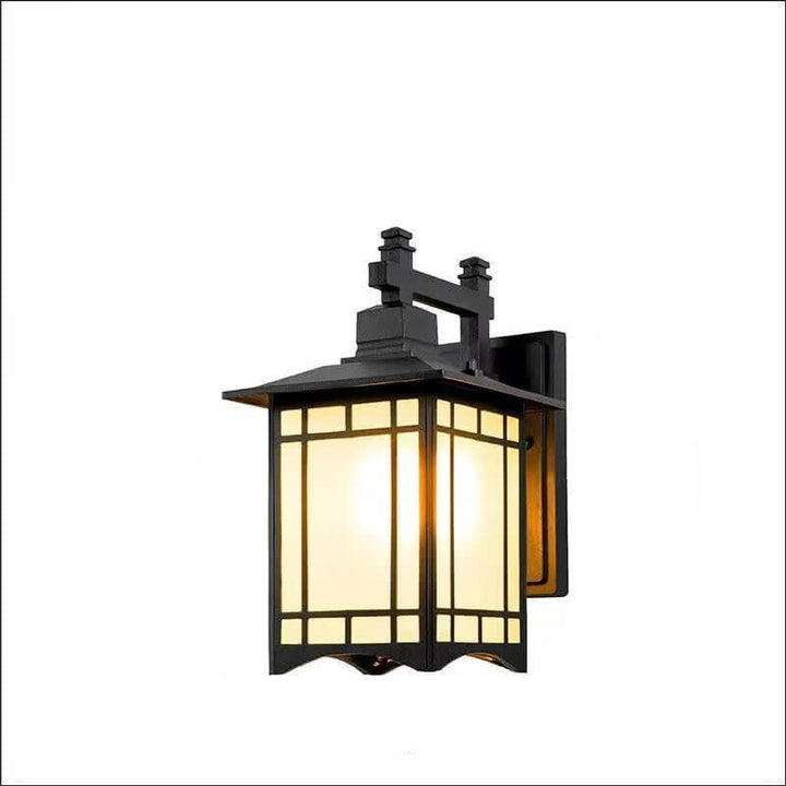 Moderne, vanntett solcelledrevet vegglampe laget av aluminium formet som en kinesisk paviljong med én lyskilde