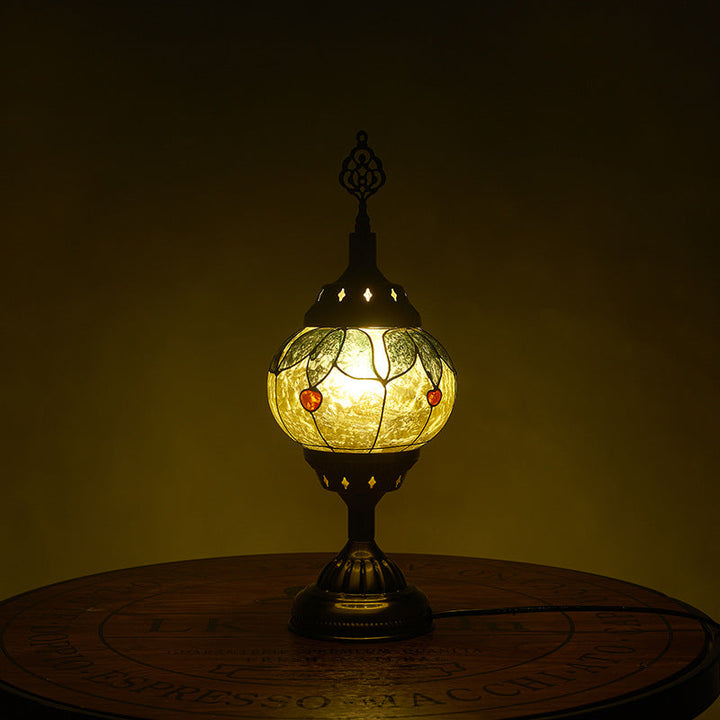 Skanto | Tradisjonell Tiffany romantisk oval jern emaljert 1-lampe bordlampe for soverommet