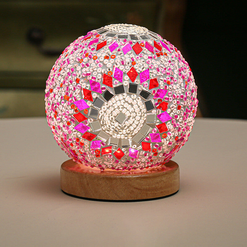 Skanto | BohoGlow – Moderne Bohemsk Bordlampe med USB-lading