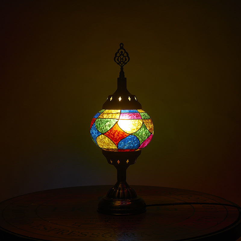 Skanto | Tradisjonell Tiffany romantisk oval jern emaljert 1-lampe bordlampe for soverommet