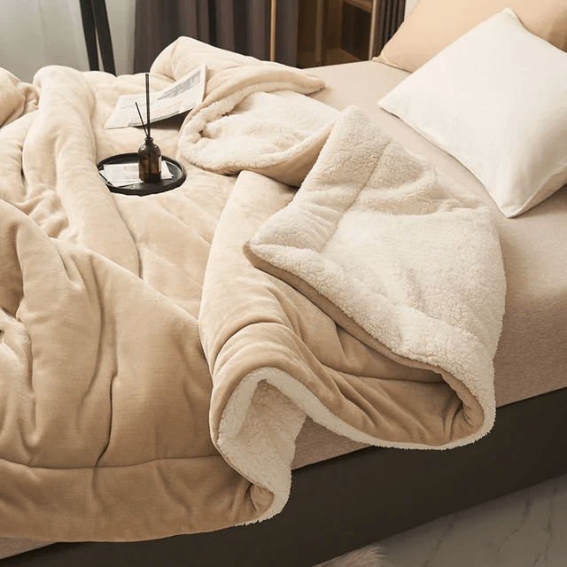 Skanto | Myk Flanell Fleece Teppe for Varme & Stil