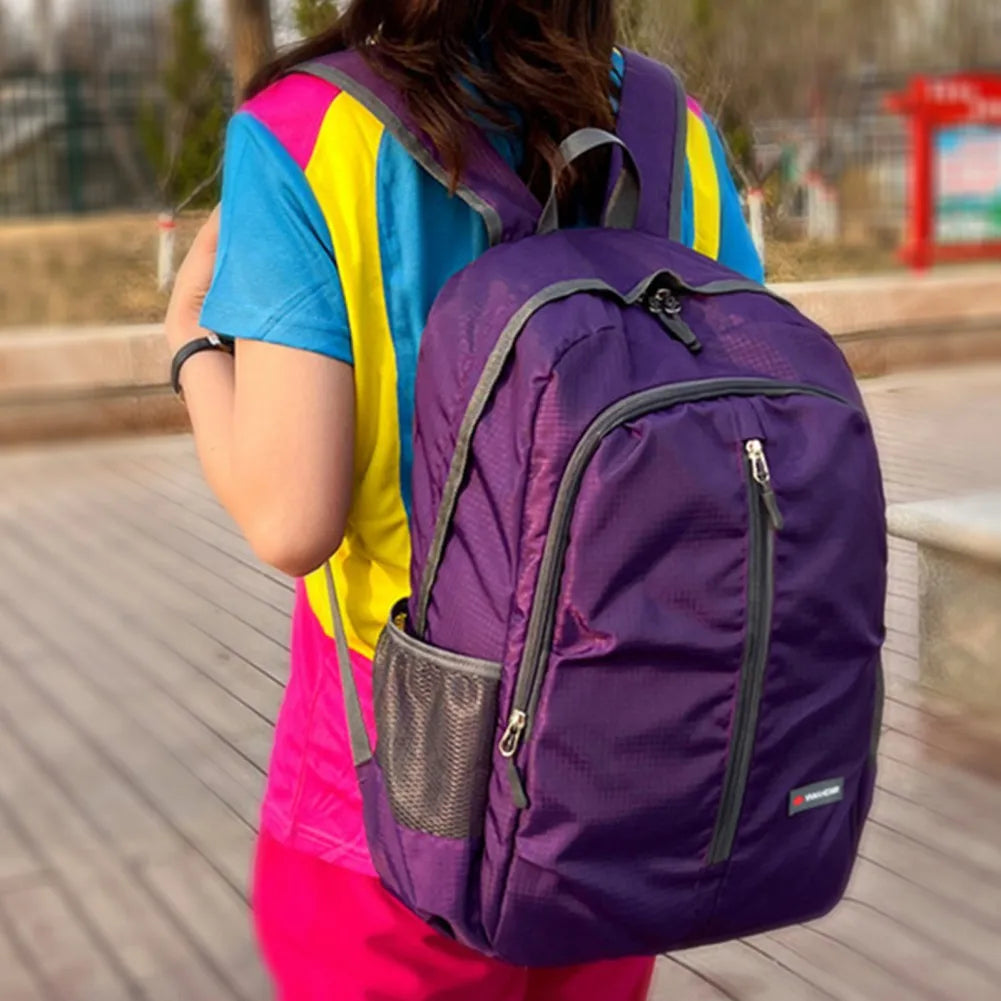 Skanto | Trekparo Sammenleggbar Rygsekk | 30L Ultralett & Vanntett | For Fotturer, Camping & Reiser | Unisex Dagsekk