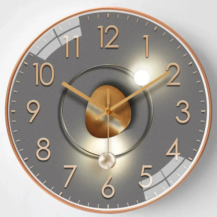 Skanto | SilentTime – Digital Veggklokke i Klassisk Stil
