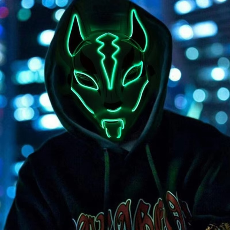 Skanto | Luminous LED Full Face Fox Maske for Halloween & Cosplay