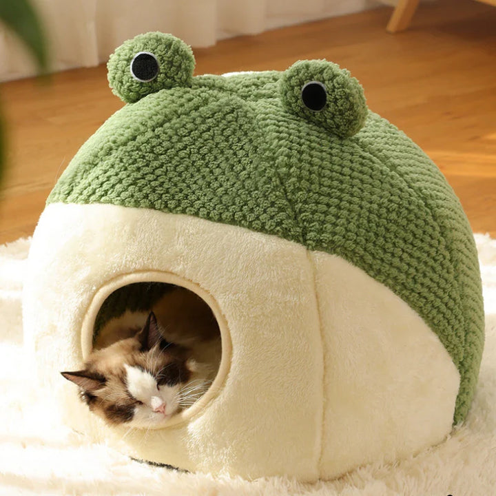 Skanto | Pet Cave FroggiHome | Plush Frog Design | Semi-Lukket & Rund | 40–50 cm | For Katter & Små Hunder