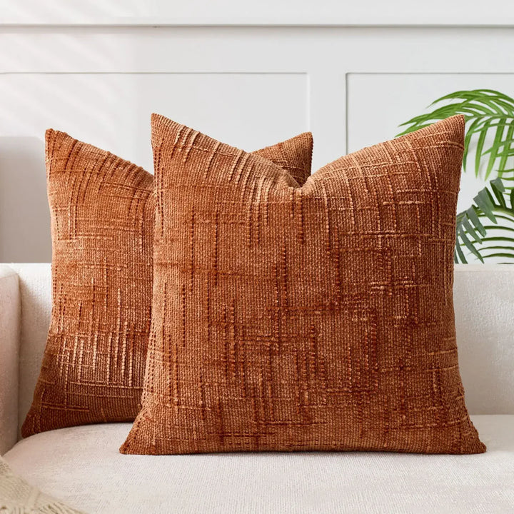 Chenille Sofa putevar – Myk ensfarget design | Elegant dekorasjon for stue & soverom | Skanto