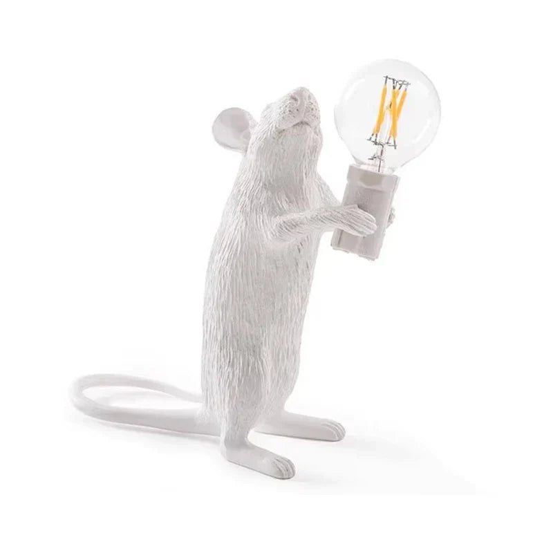 Skanto | Moderne LED Dyre Bordlamper: Har resin, Katt, og Ekorn Nattlys
